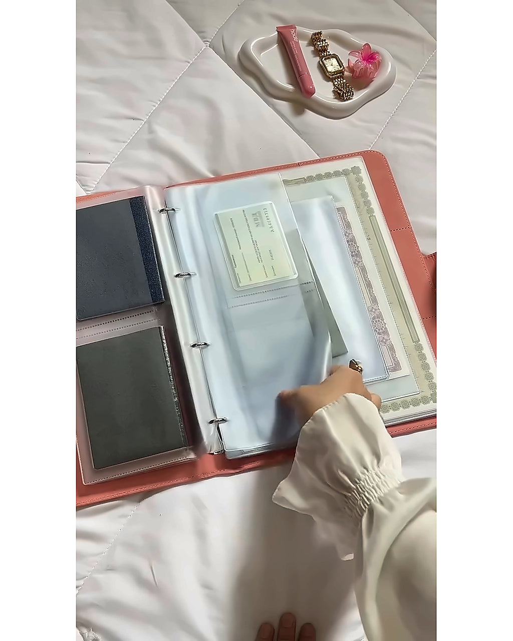 TravelGuard Document Organizer