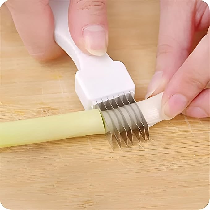 Multi-Blade Quick Vegetable Cutter